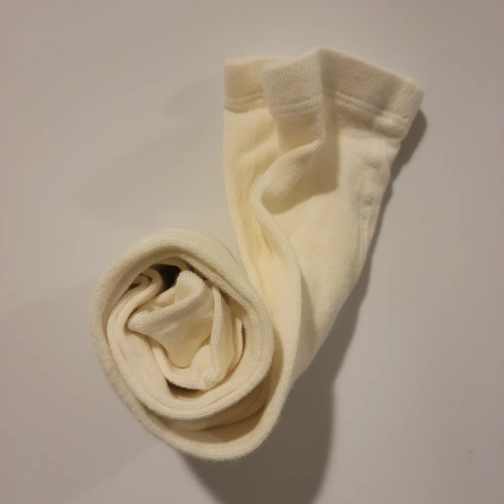 Condor Plain Stitch Cotton Tights In Cream, Size 2